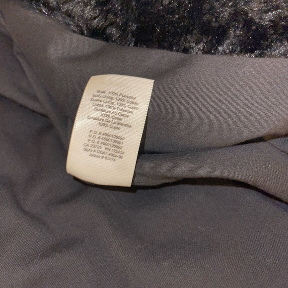 Aritzia Wilfred Free Plush Faux Fur Jacket - Picture 10 of 11